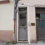 Large Near Train Station, Very *